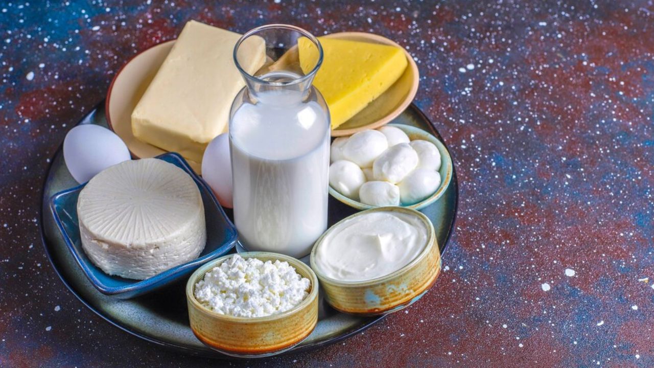 Milk Veg or Non Veg: பால் சைவமா..? அசைவமா..? சைவ உணவர்கள் பாலை ஏன் அசைவமாக பார்க்கிறார்கள்..?